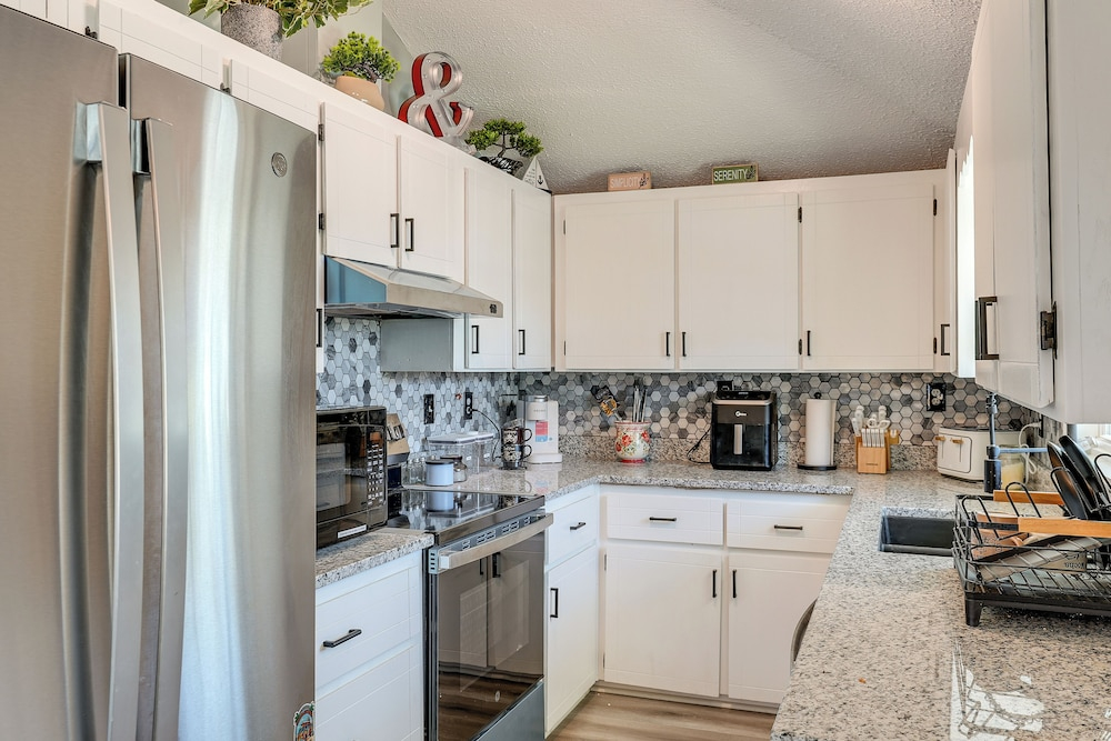 100 Ft to Shore! PCB Home w/ Outdoor Entertainment