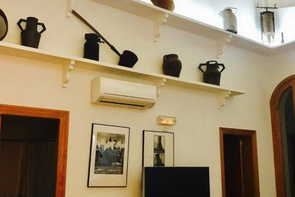 ULLAL - Rural Charm-AGRITOURISM approx 65000 meters PLUS PRIVATE MOUNTAIN villa and Outdoor Adventure Agritourism Apartment EQUIPATED - Private Mountain Path approximately 5 minutes walking from the beach -Ideal for relaxation