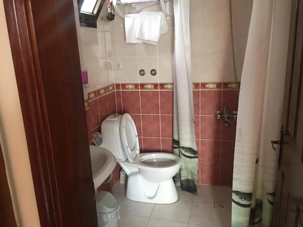 Defne & Zevkim Hotel