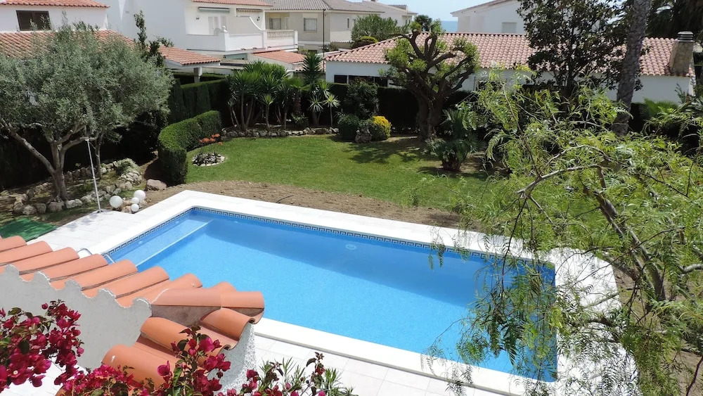 Villa 50m from the beach in Cambrils TH 11
