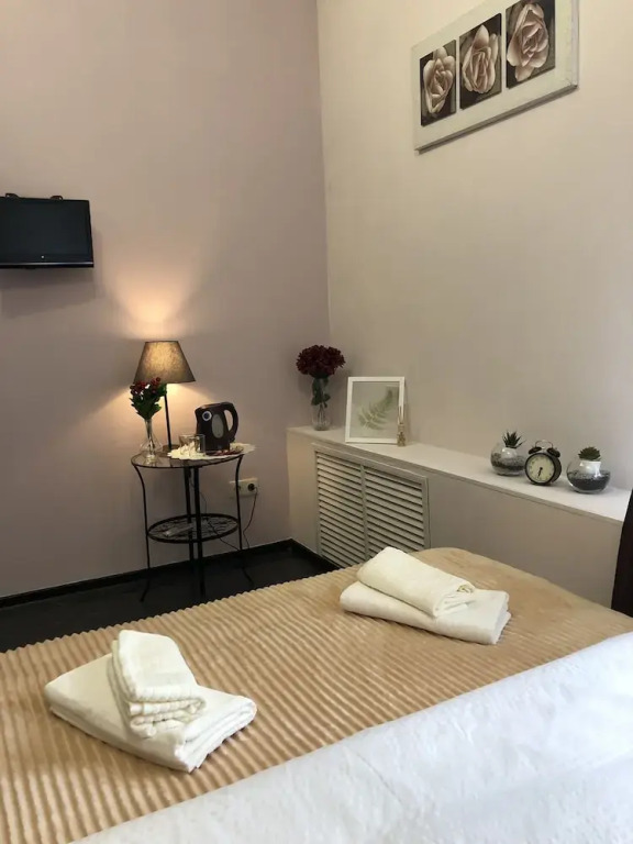 Carat Inn
