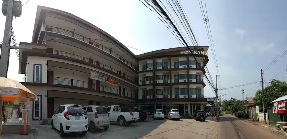 The Grand Apartment
