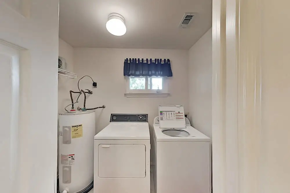 1151oakc 3 Bedroom Home
