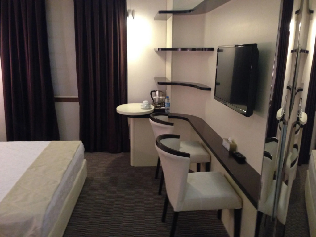 Centrum Business Hotel