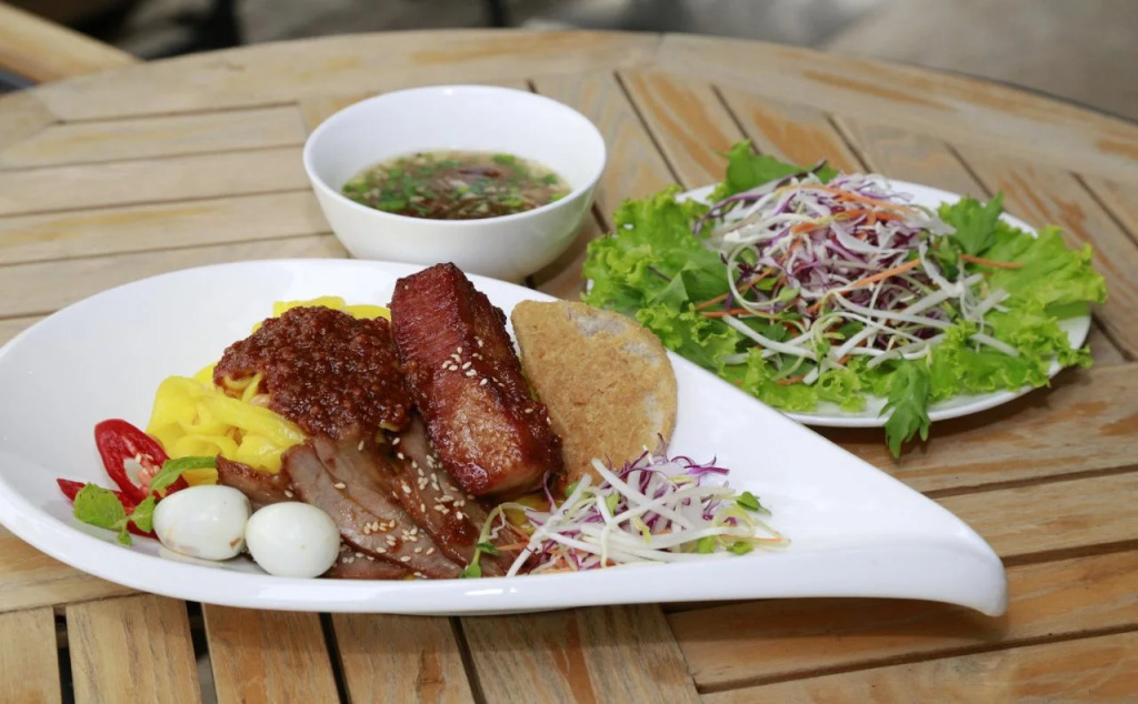 Hoang Trieu Hotel