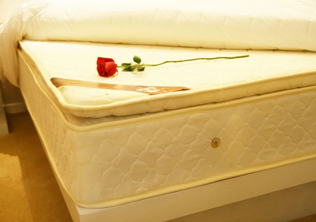 St. Rich Hotel