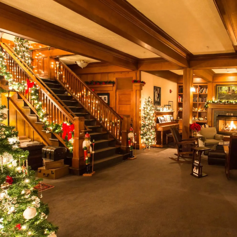 McCloud Hotel
