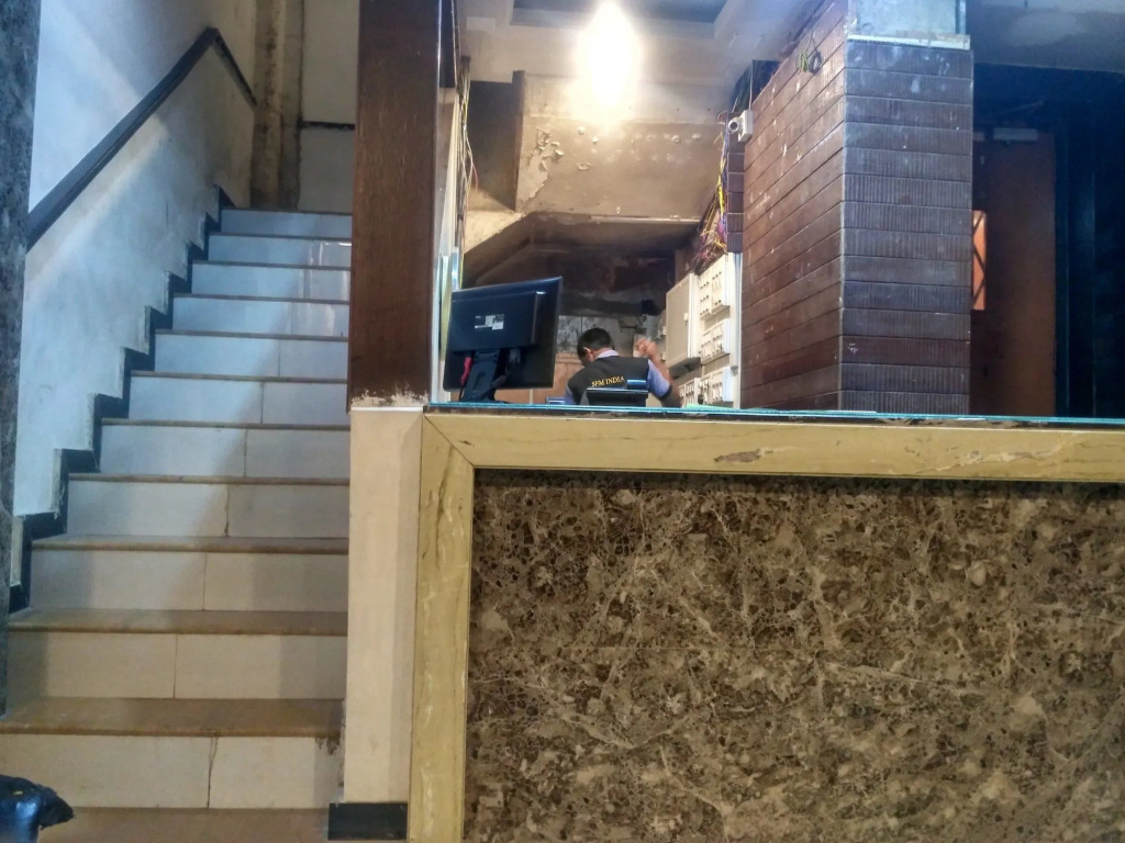 Hotel Parag