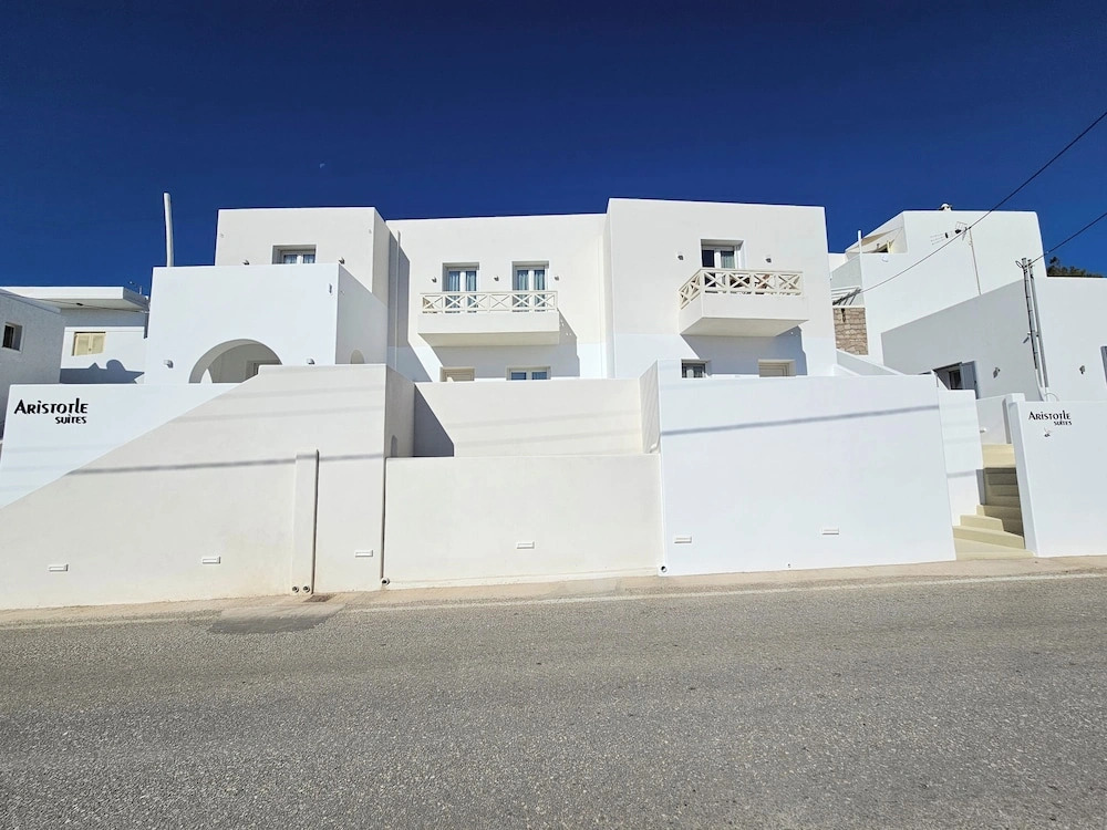 Aristotle Suites