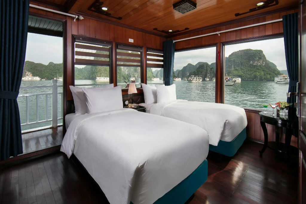Flamingo Luxury Cruises
