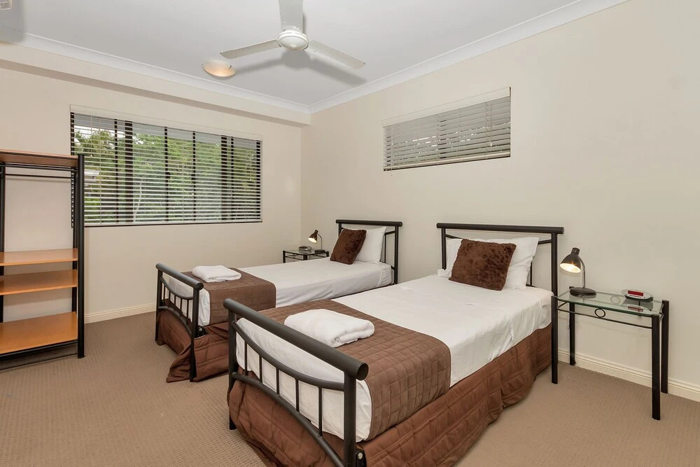 Oceansprey Beachfront Apartments