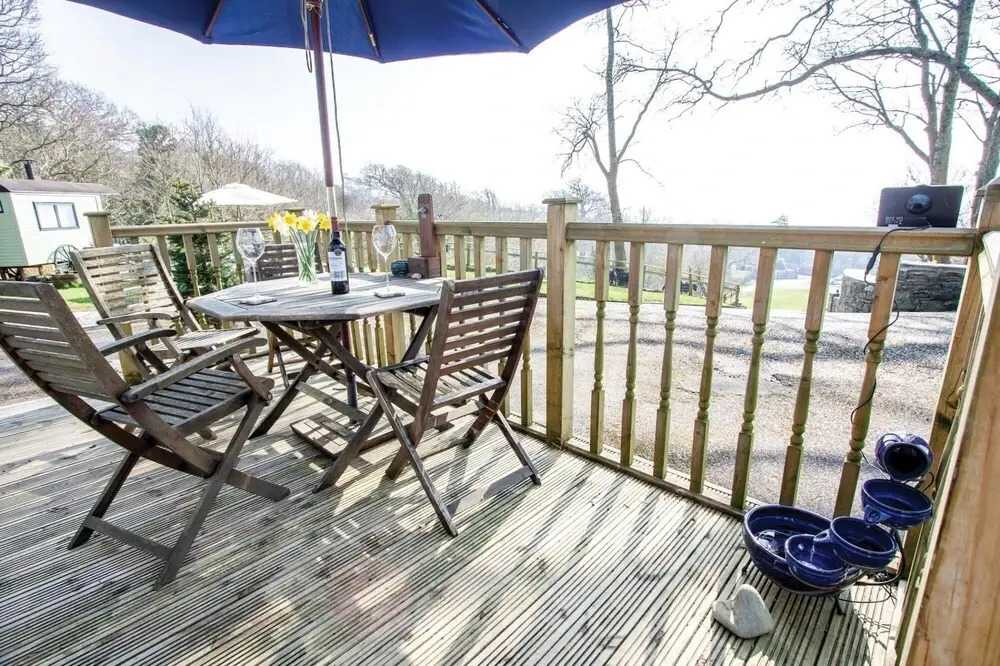 Bluebell Cottage - 2 Bedroom Holiday Home - Bronllys Farm Llanelli