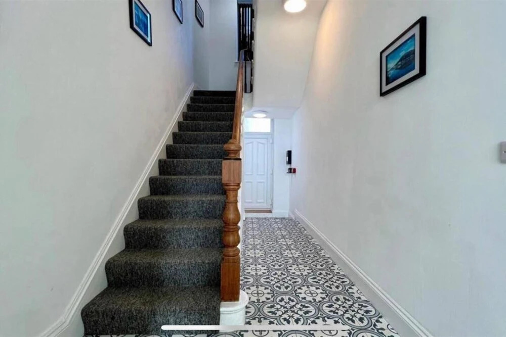Remarkable 1-bed Seaview Beach Apartment Barmouth