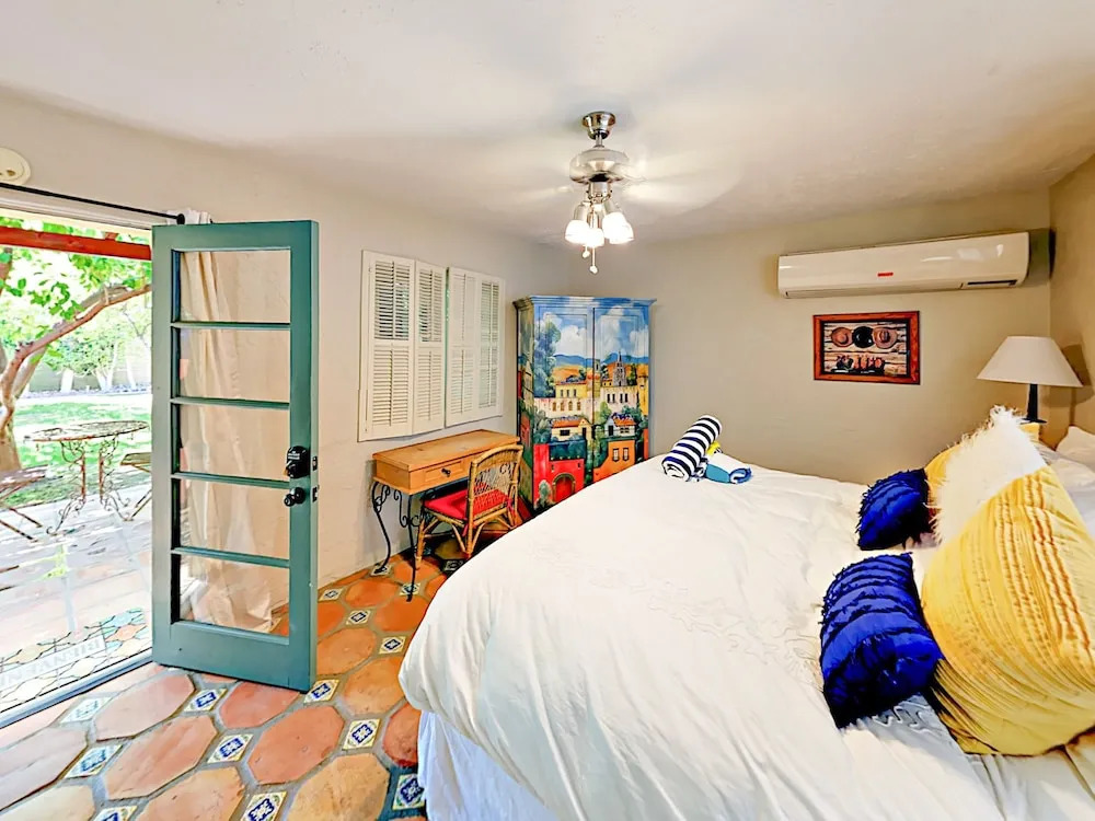1146 E El Alameda Home 3 Bedrooms 3 Bathrooms Home