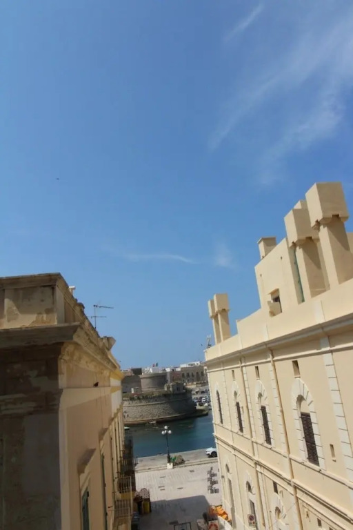 Suite Angioina