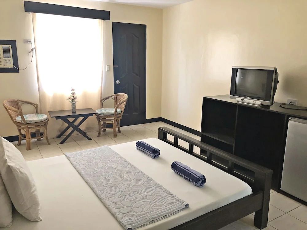 Mindorinne Oriental Beach Resort