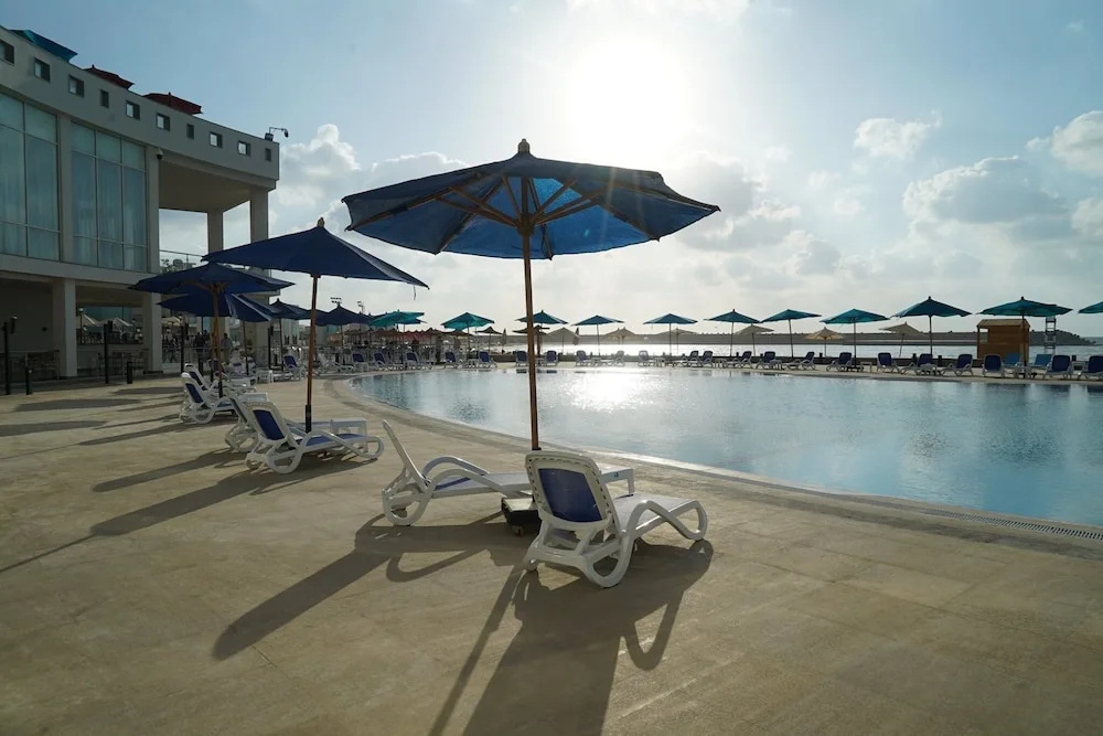 Golden Jewel Beach&Hotel