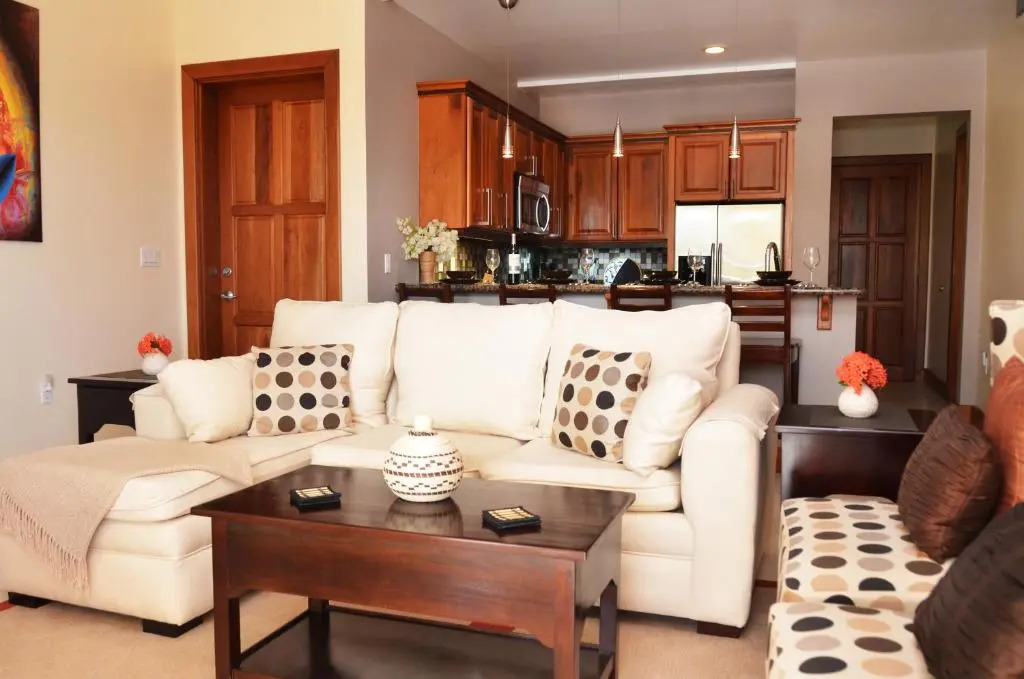 Beach Walkout Condo 112 3BR2BA Sleeps 8