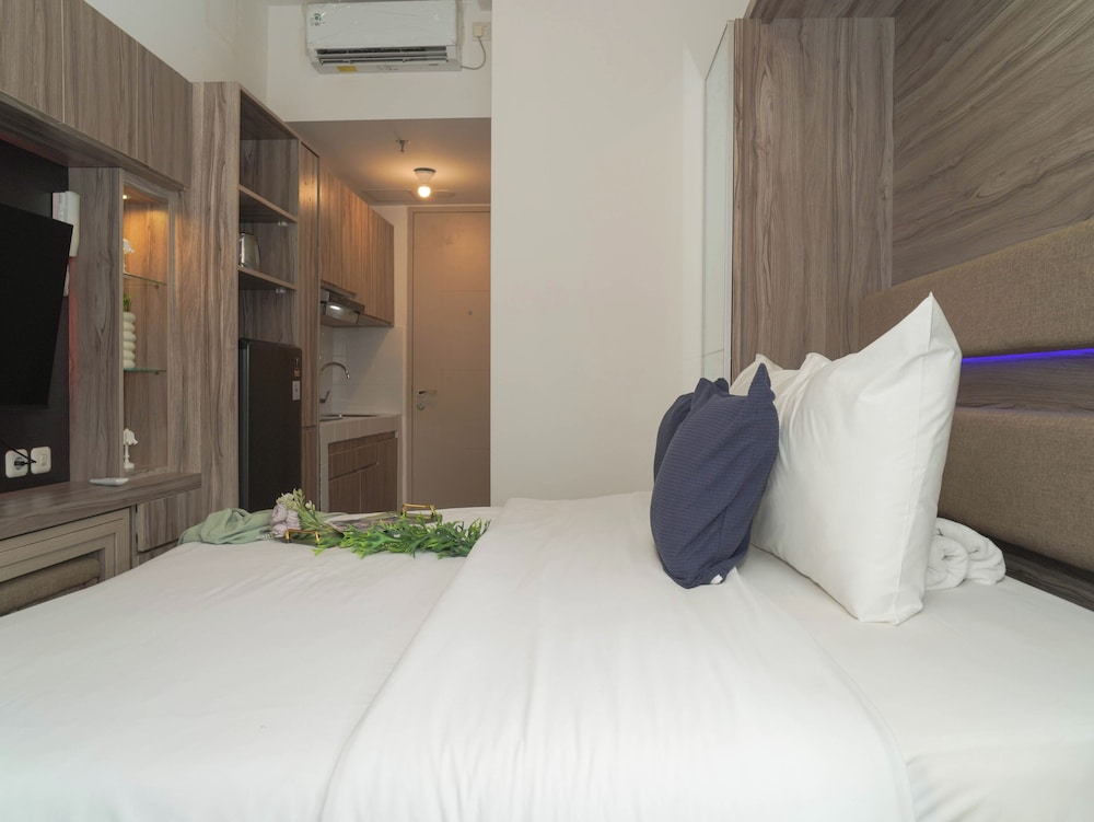 Functional Studio With Murphy Bed At Tokyo Riverside Pik 2 Apartment