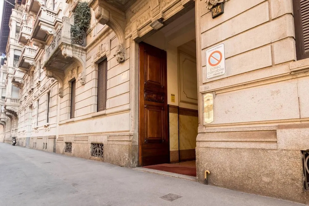 ALTIDO Poets Apartment
