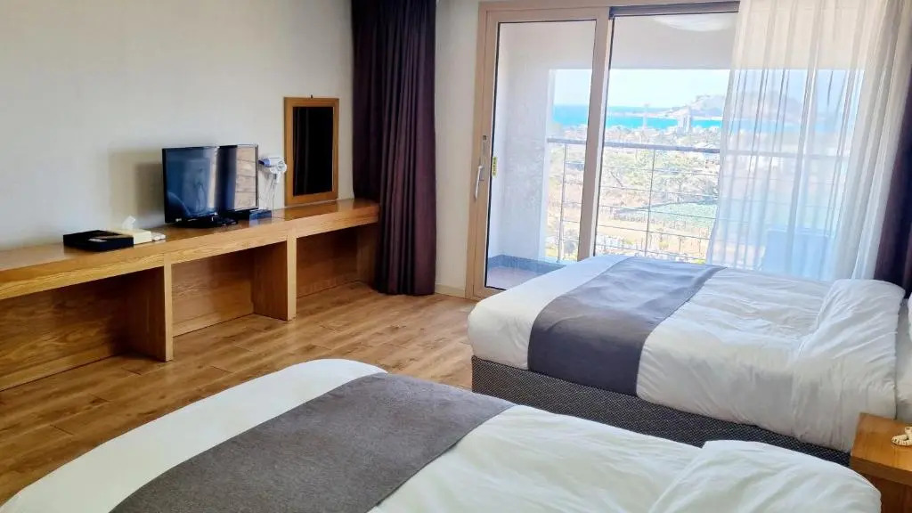 Hi Jeju Hotel