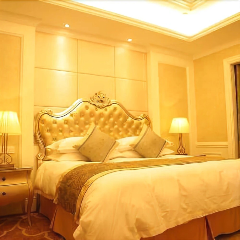 Jiayuan Yuanshun Venice Hotel