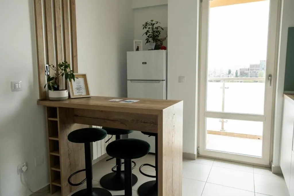 Lara 65 - Cozy & Modern Apartment @ Conest