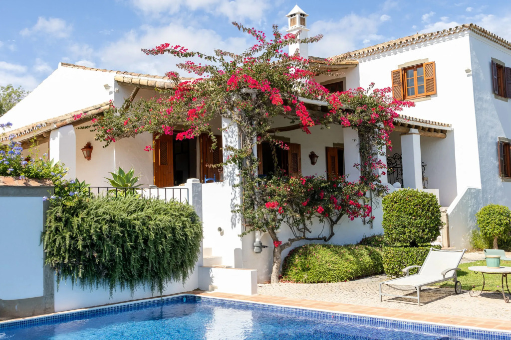 Almancil Sea and Countryside Secluded Villa