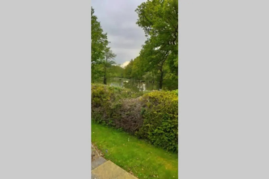 8F Lakeside Lodge Caer Beris Builth Wells