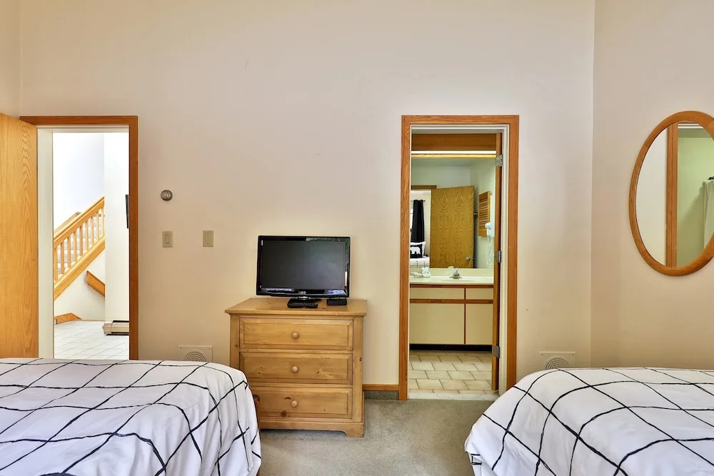 The Woods by Killington Vacation Rentals - 2 Bedrooms