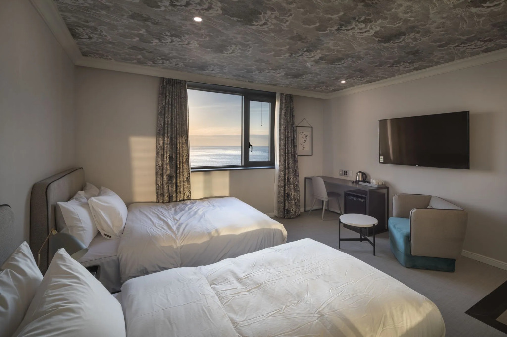 Brown Dot Hotel Songjeong
