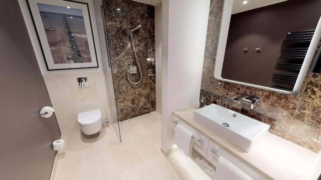 White Pearl Apartment 3.07