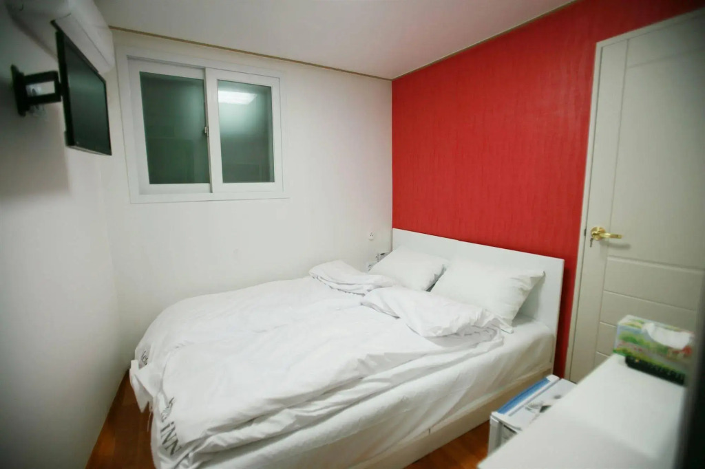 D mini hotel