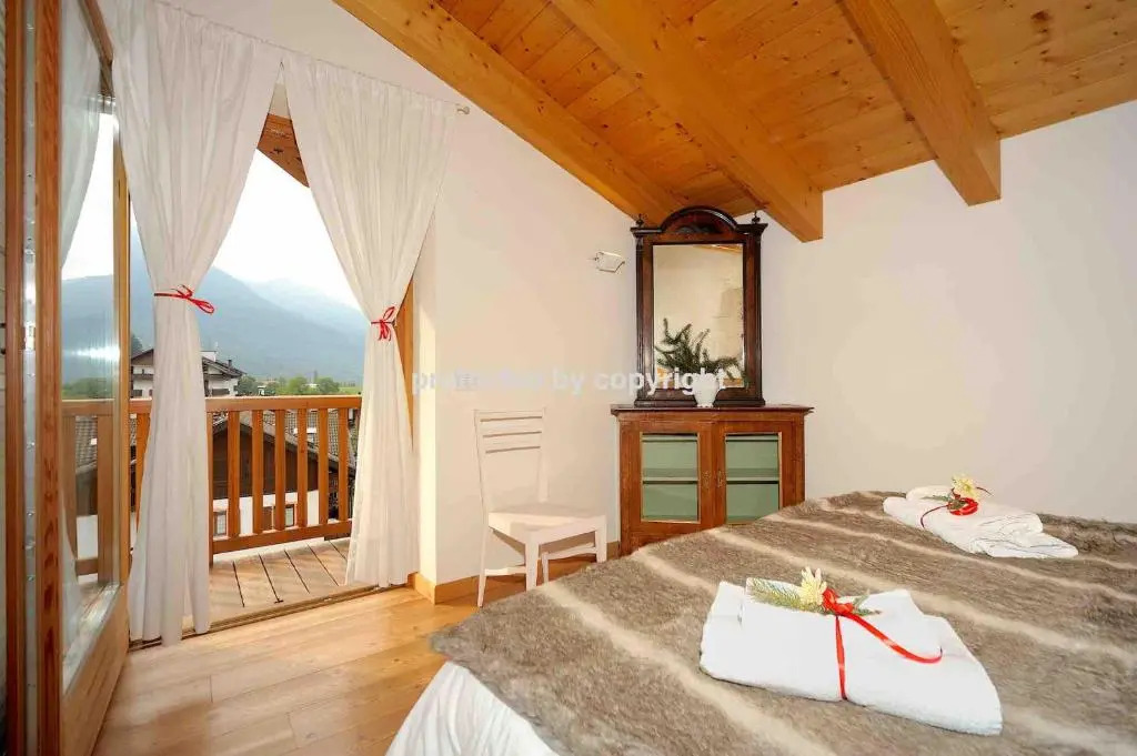 Attic Campiglio Style 6