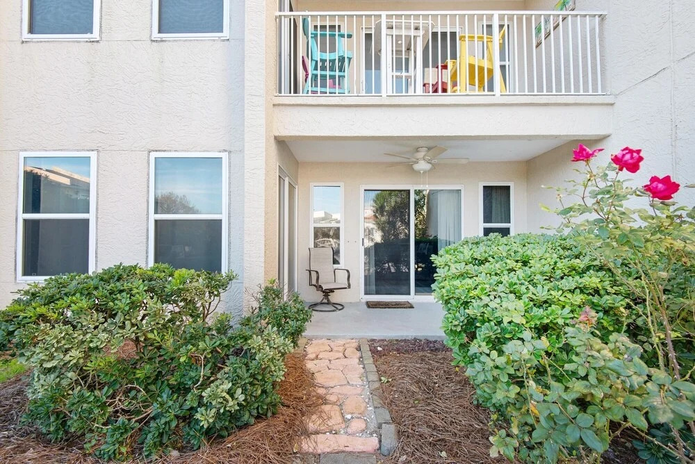 Poolside Villas #104
