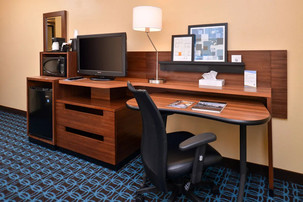Fairfield Inn & Suites Louisville North