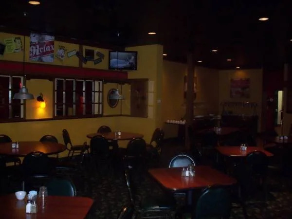 Gladstone Inn and Suites