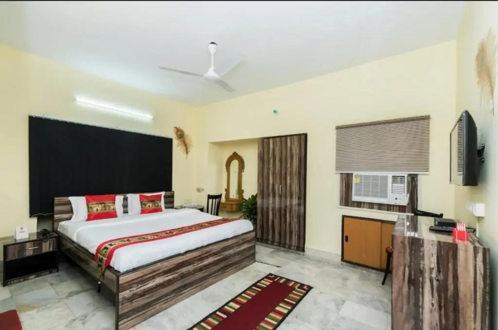 7 Div Guest House