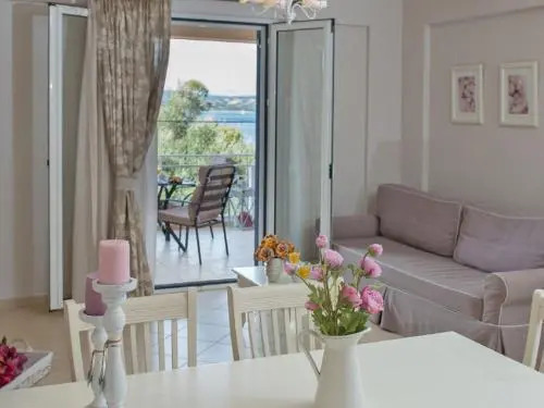 Flat 1 bedroom 1 bathroom - Nikiana