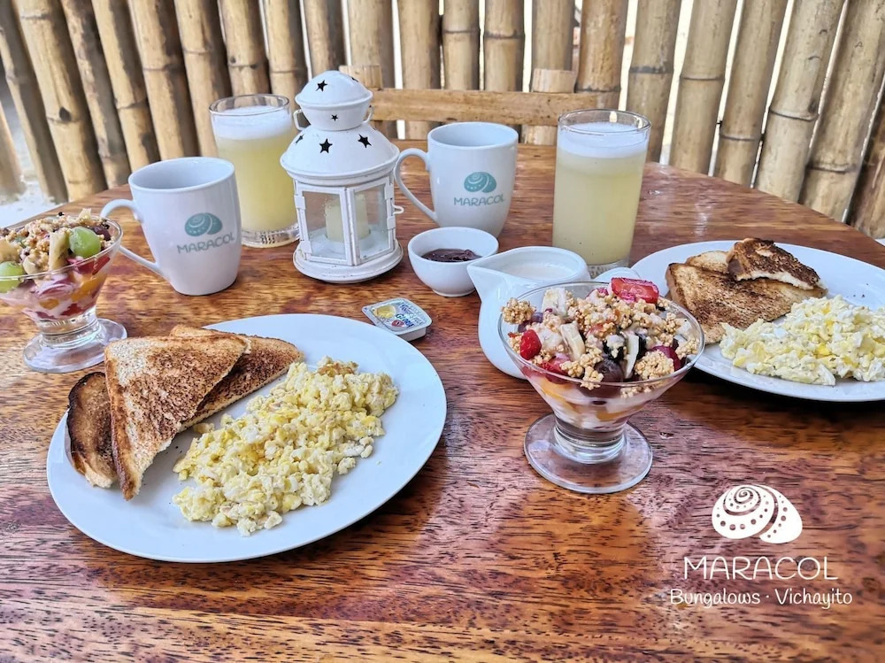 Maracol Bungalows Vichayito