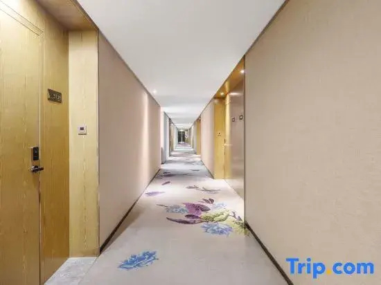 Yunzhu No.1 Hotel (Guangzhou Olympic Sports Center, Tianhe Zhucun Metro Station Branch)