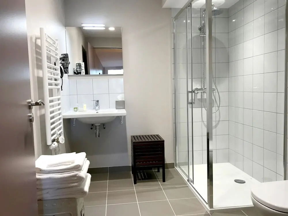 LOGIS Hotel-Restaurant Le Relais dAligre