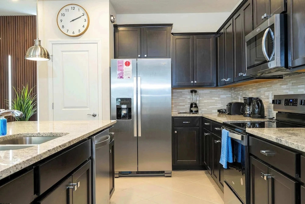 Family-friendly House w/ Private Pool Near Disney