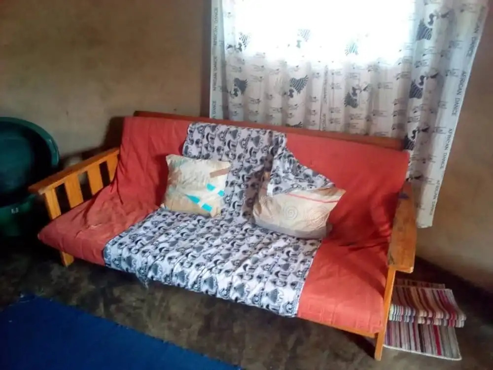 Dumisa African Home
