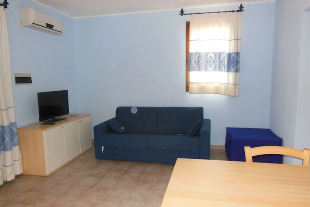 Residence with swimming pool Bilo on the second floor with air conditioning.-Giulia Bilo 25