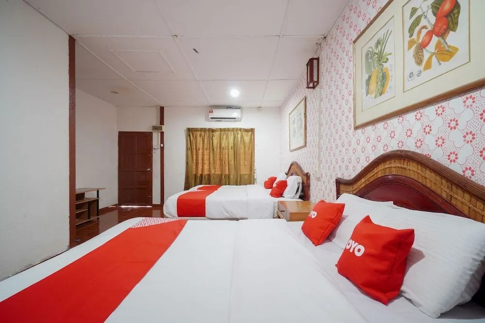 OYO 89646 Panvill Resort