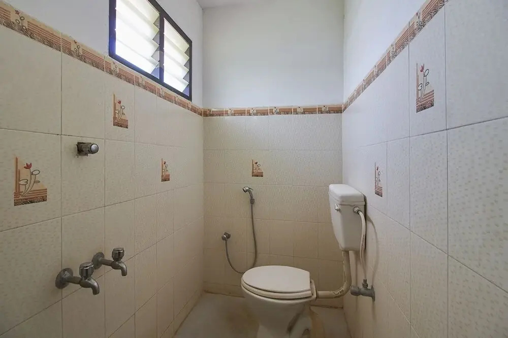Triveni Tourist Home
