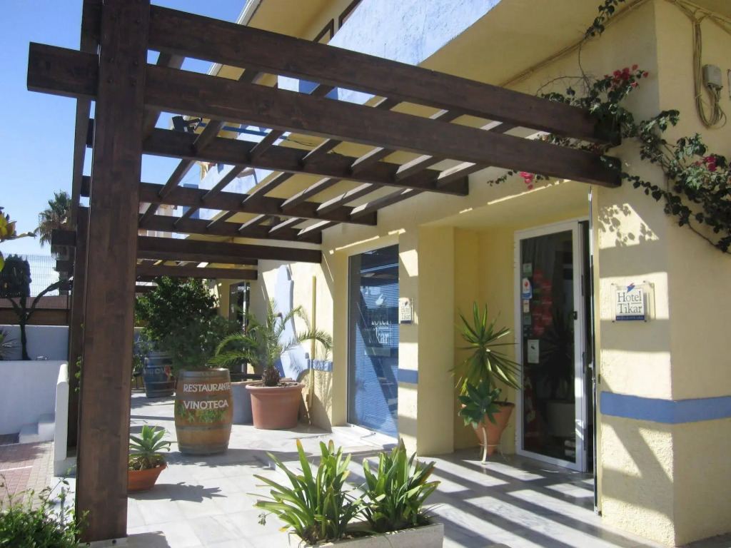 Hotel Tikar