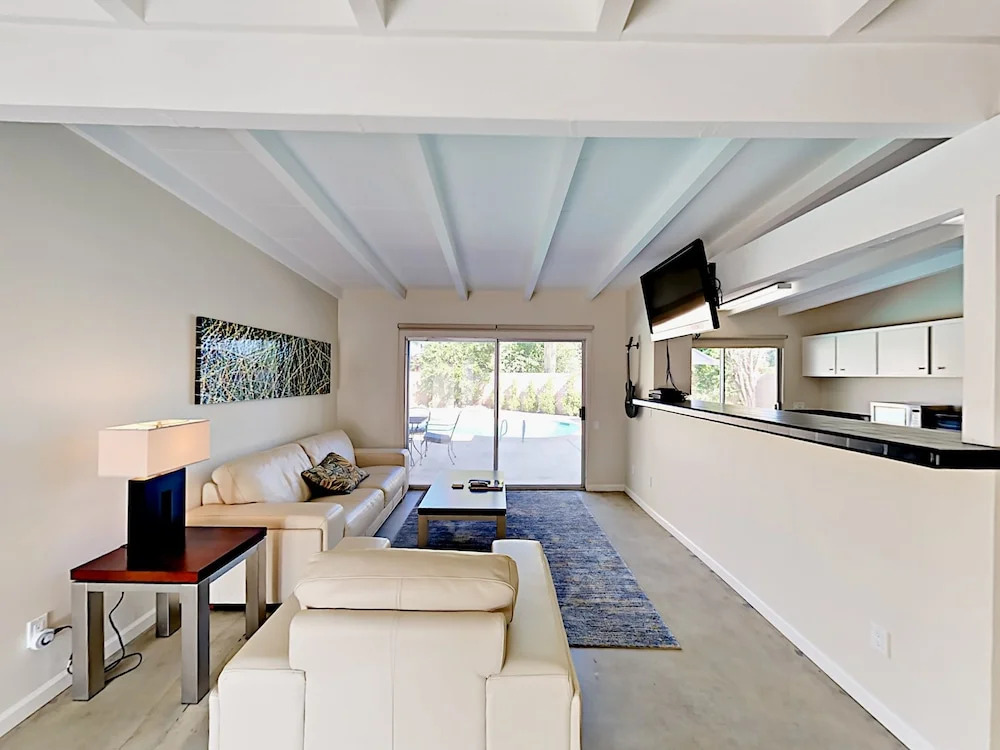 74120 Parosella Street Home 4 Bedrooms 4 Bathrooms Home