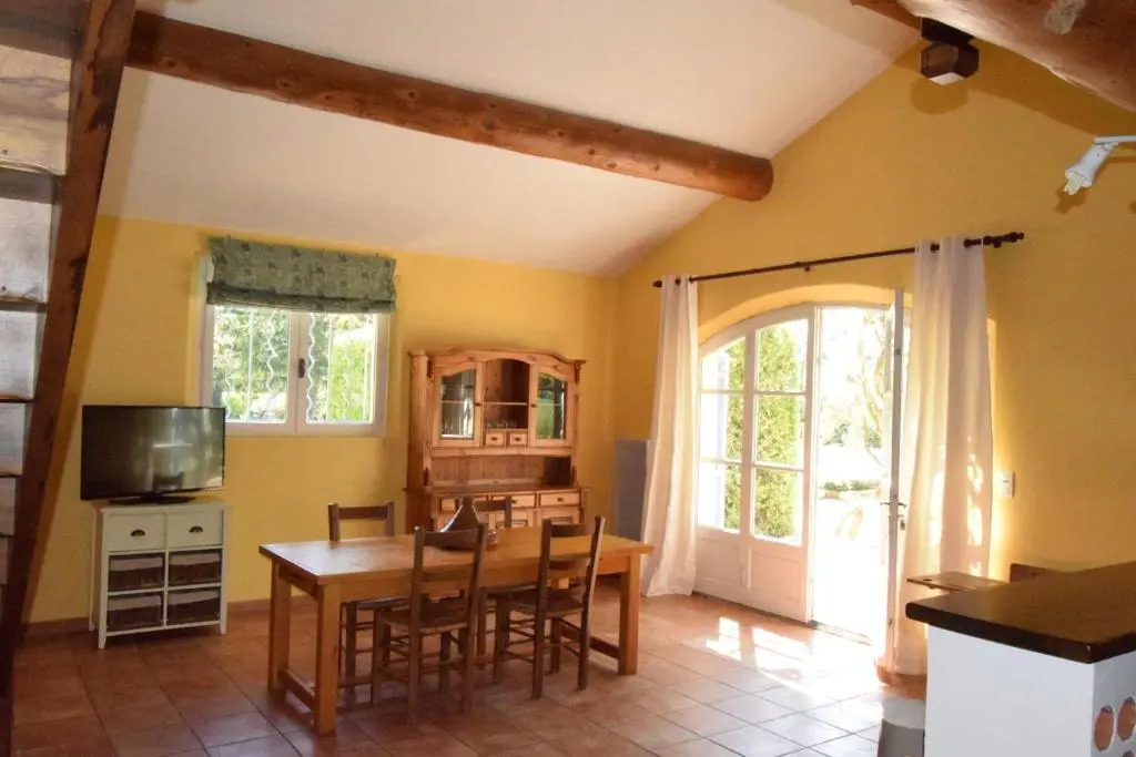Accent Immobilier - Maison Eygalieres, Piscine, 4/6 Pers